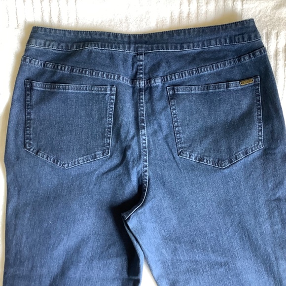 G.I.L.I Boho Retro Dual Stretch Button Flare Jeans Medium Blue Wash SZ 12 - Picture 6 of 16